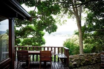 Under Milkwood Resort 4*