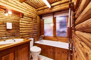 Under Milkwood Resort 4*