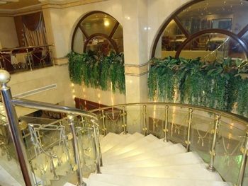 Al Mukhtara International Hotel 0*