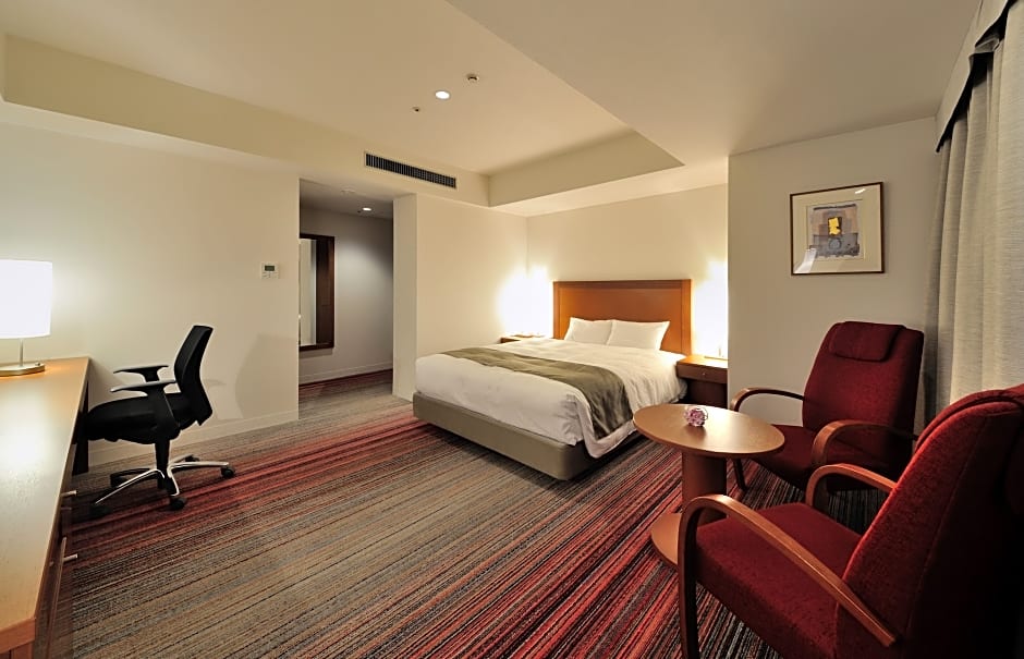 JR Kyushu Station Hotel Kokura 4*