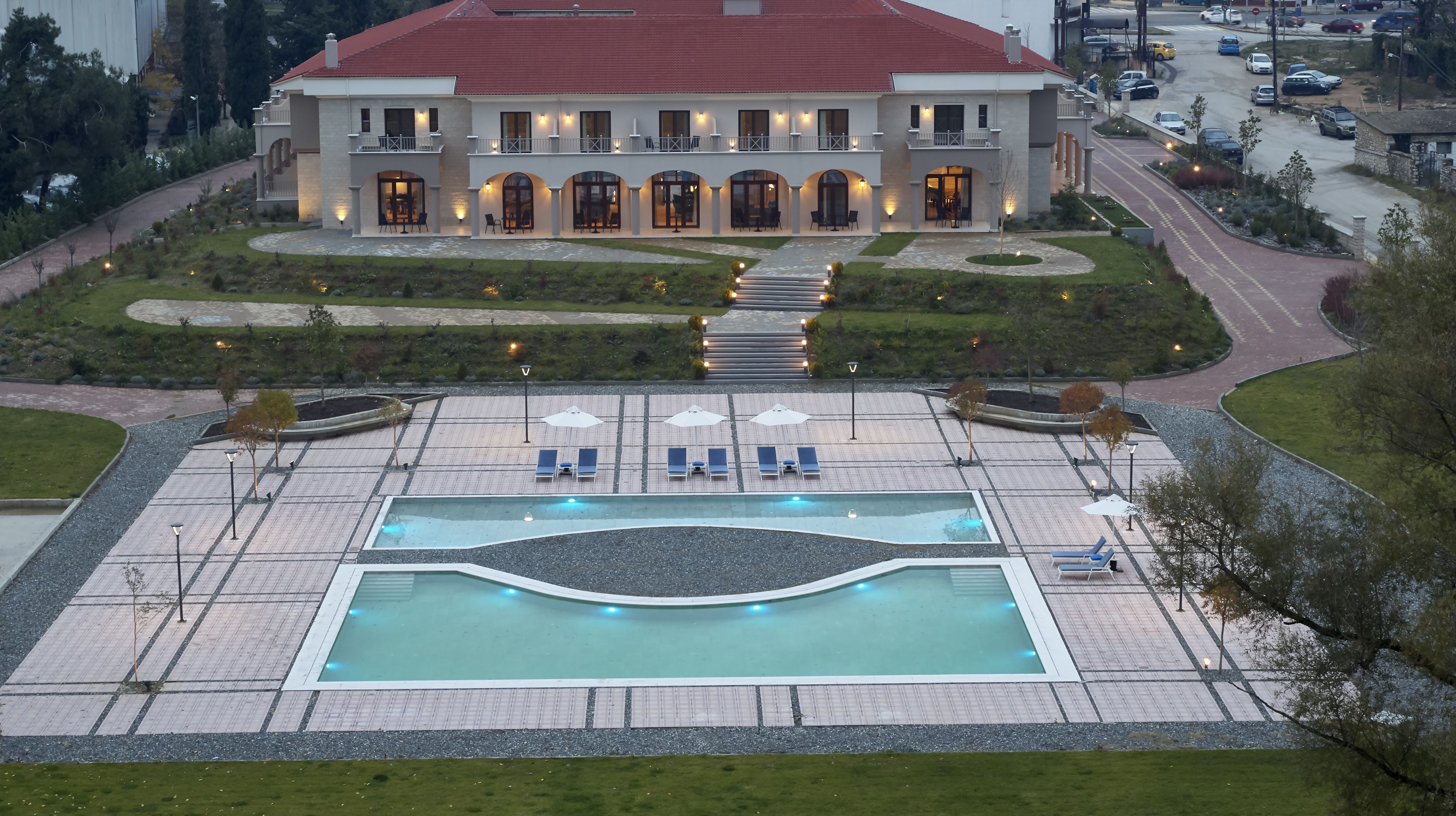 The Lake Hotel 5*