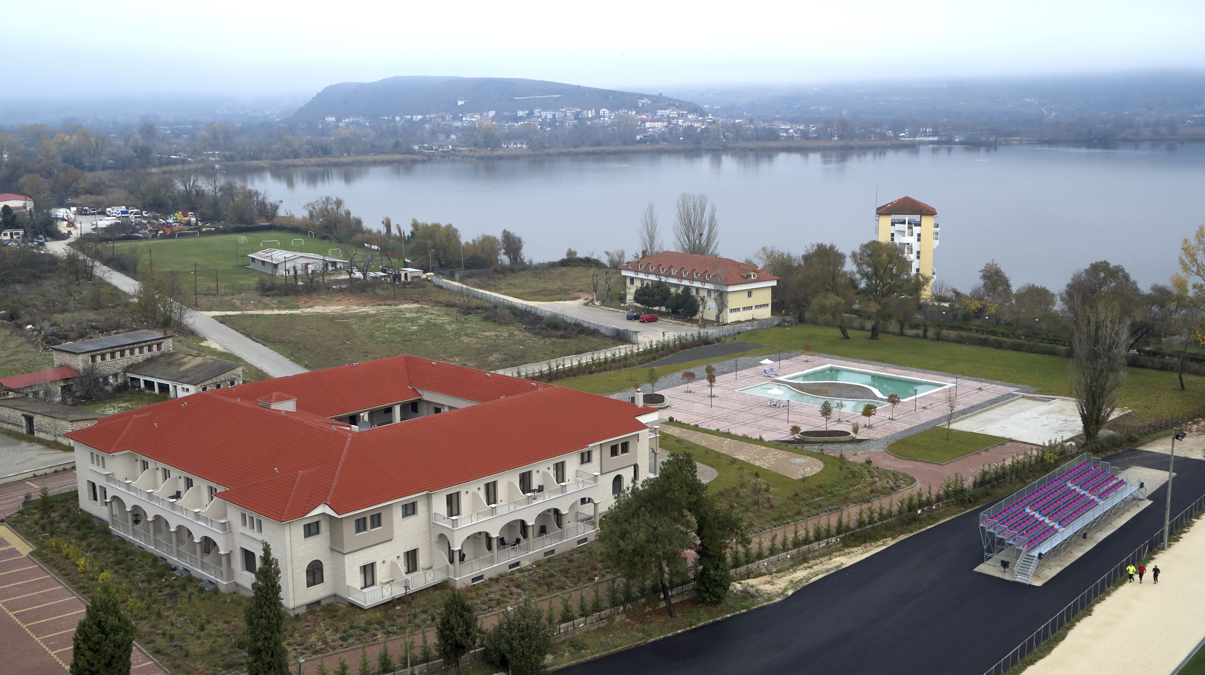The Lake Hotel 5*