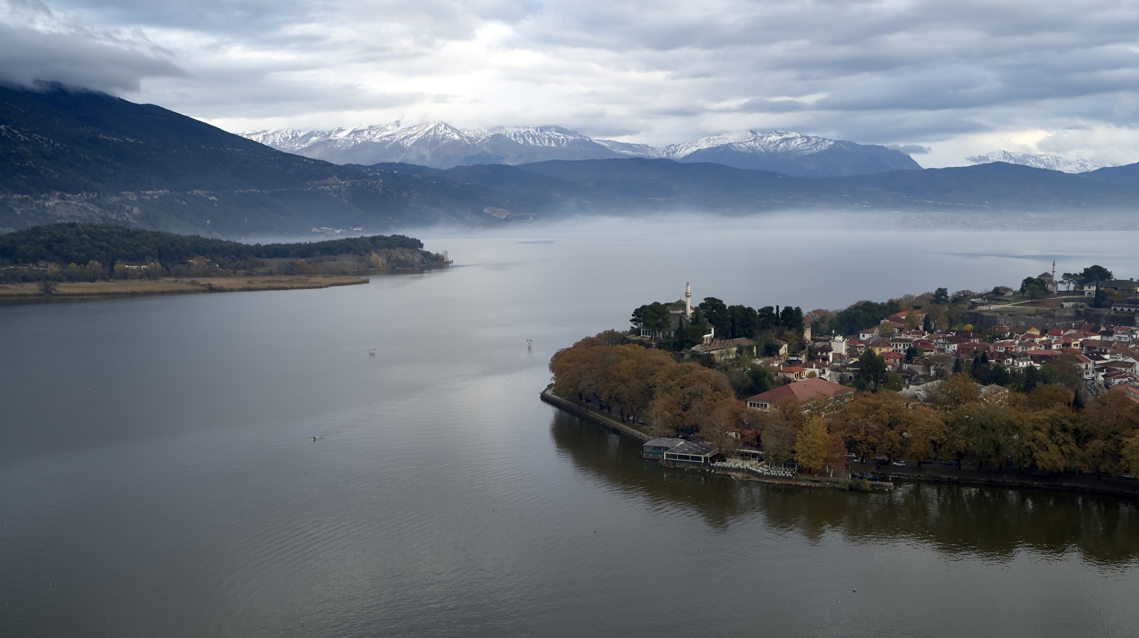 The Lake Hotel 5*