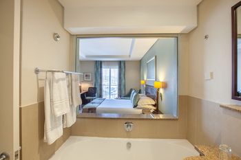 City Lodge Hotel Lynnwood 3*
