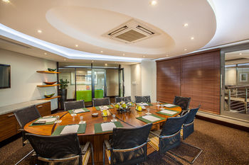 City Lodge Hotel Lynnwood 3*