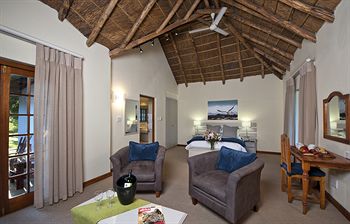 Knysna Hollow Country Estate 4*