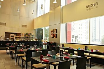 ibis Sharq Kuwait 3*