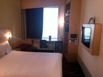 ibis Sharq Kuwait 3*