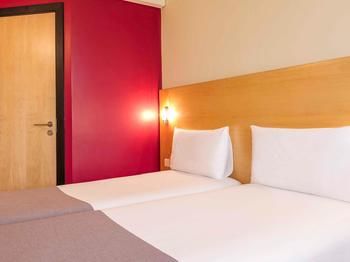 ibis Sharq Kuwait 3*