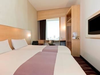 ibis Sharq Kuwait 3*