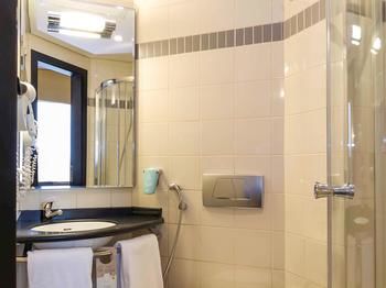 ibis Sharq Kuwait 3*
