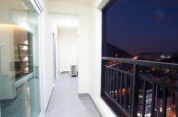 Cs Premier Hotel 4*