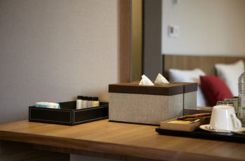 Cs Premier Hotel 4*