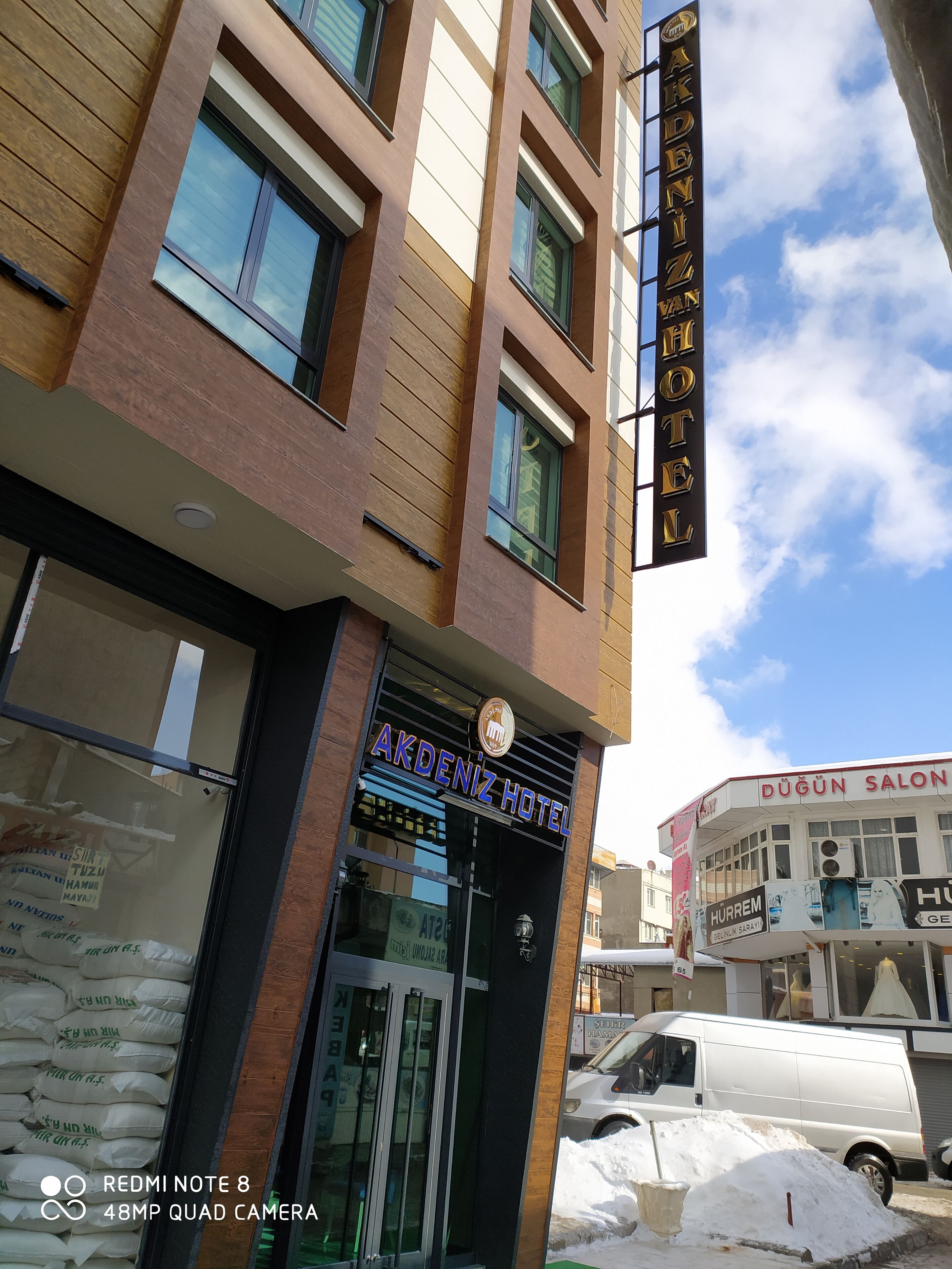 Akdeniz Van Otel 2*