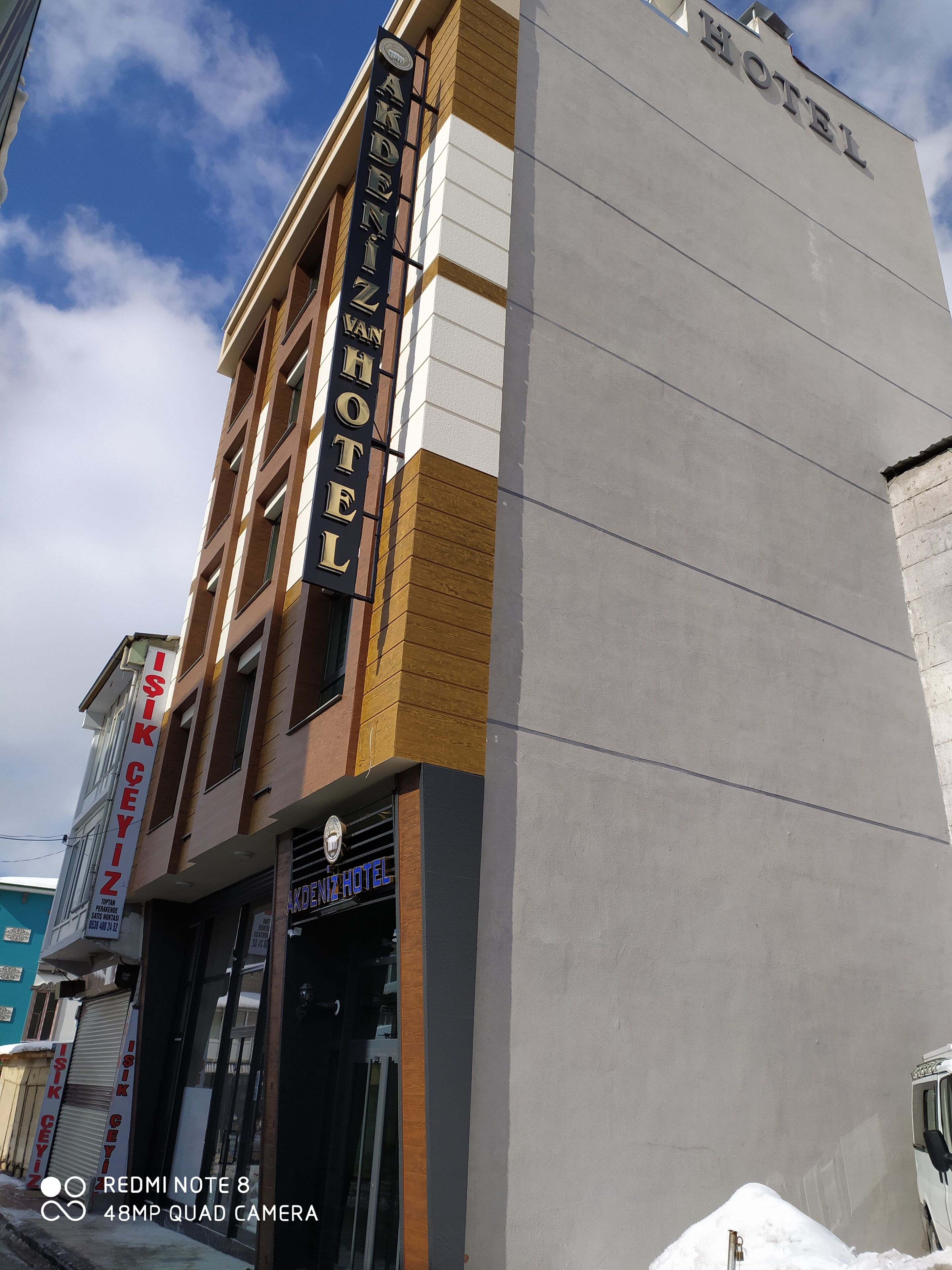 Akdeniz Van Otel 2*