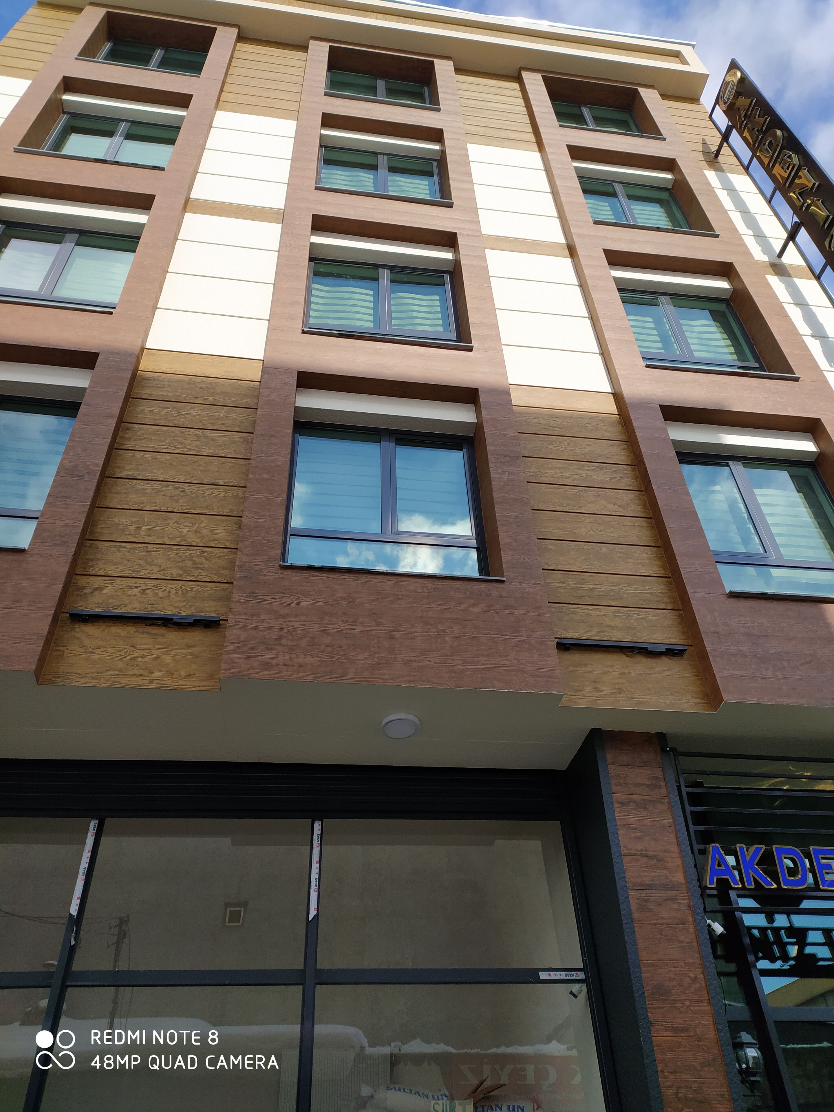 Akdeniz Van Otel 2*