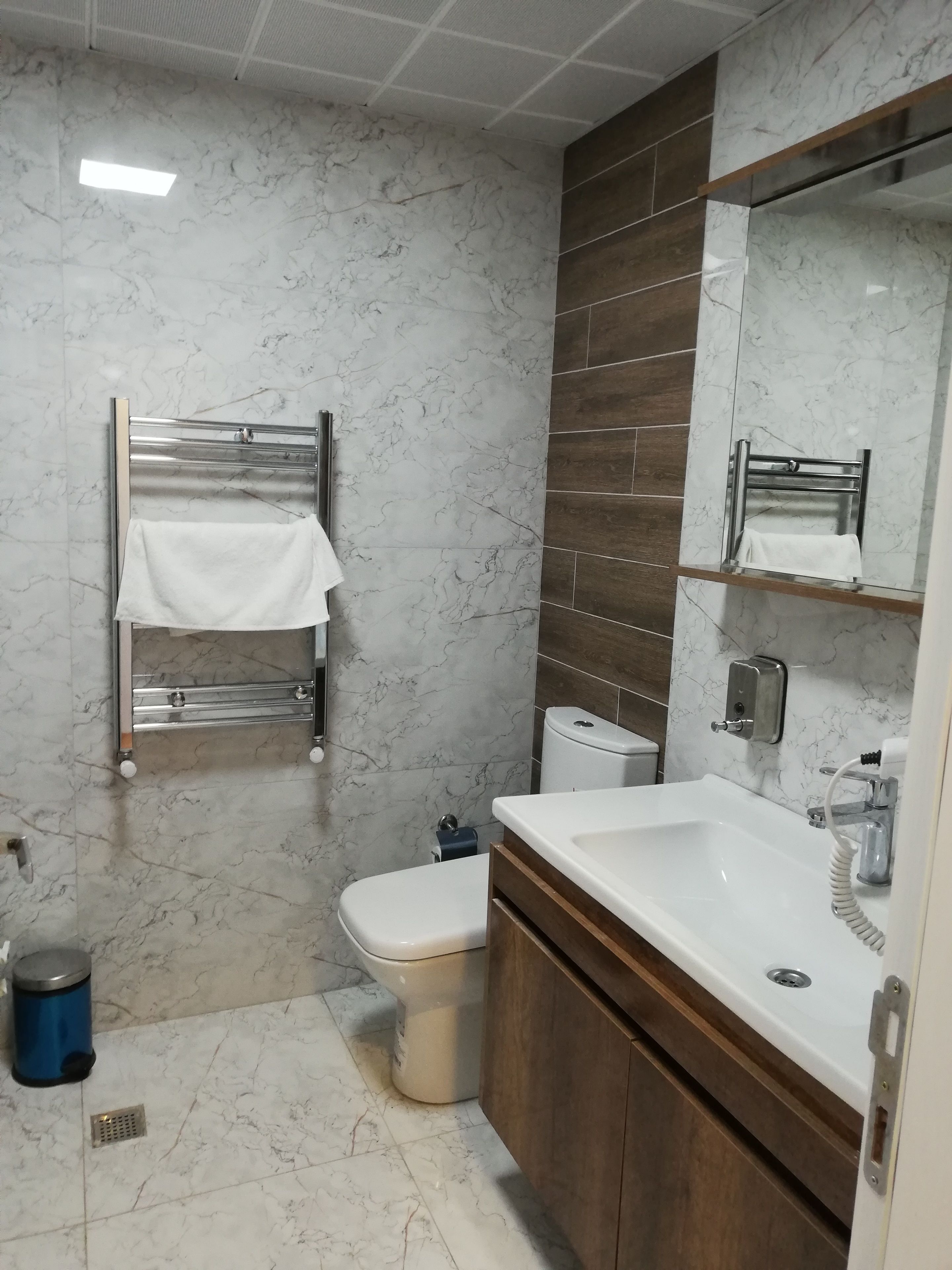 Akdeniz Van Otel 2*