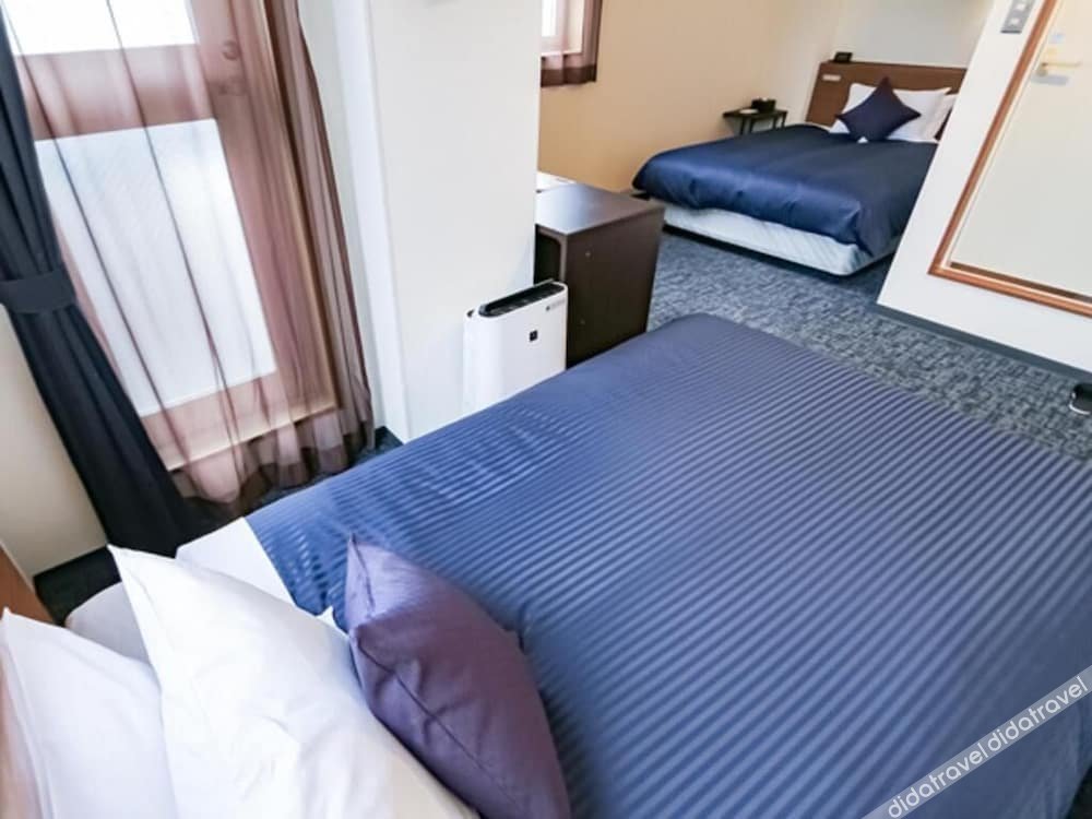 HOTEL LiVEMAX Fuji Ekimae 2*
