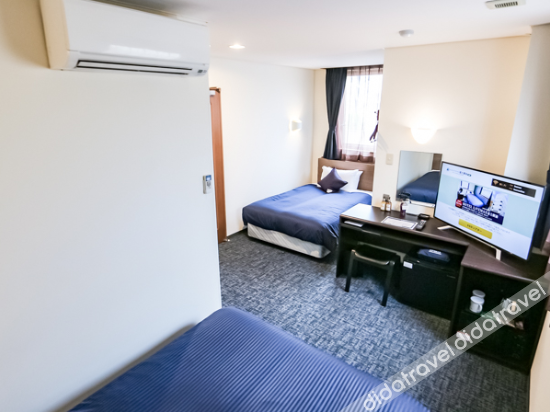 HOTEL LiVEMAX Fuji Ekimae 2*