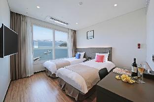Airsky Hotel 3*