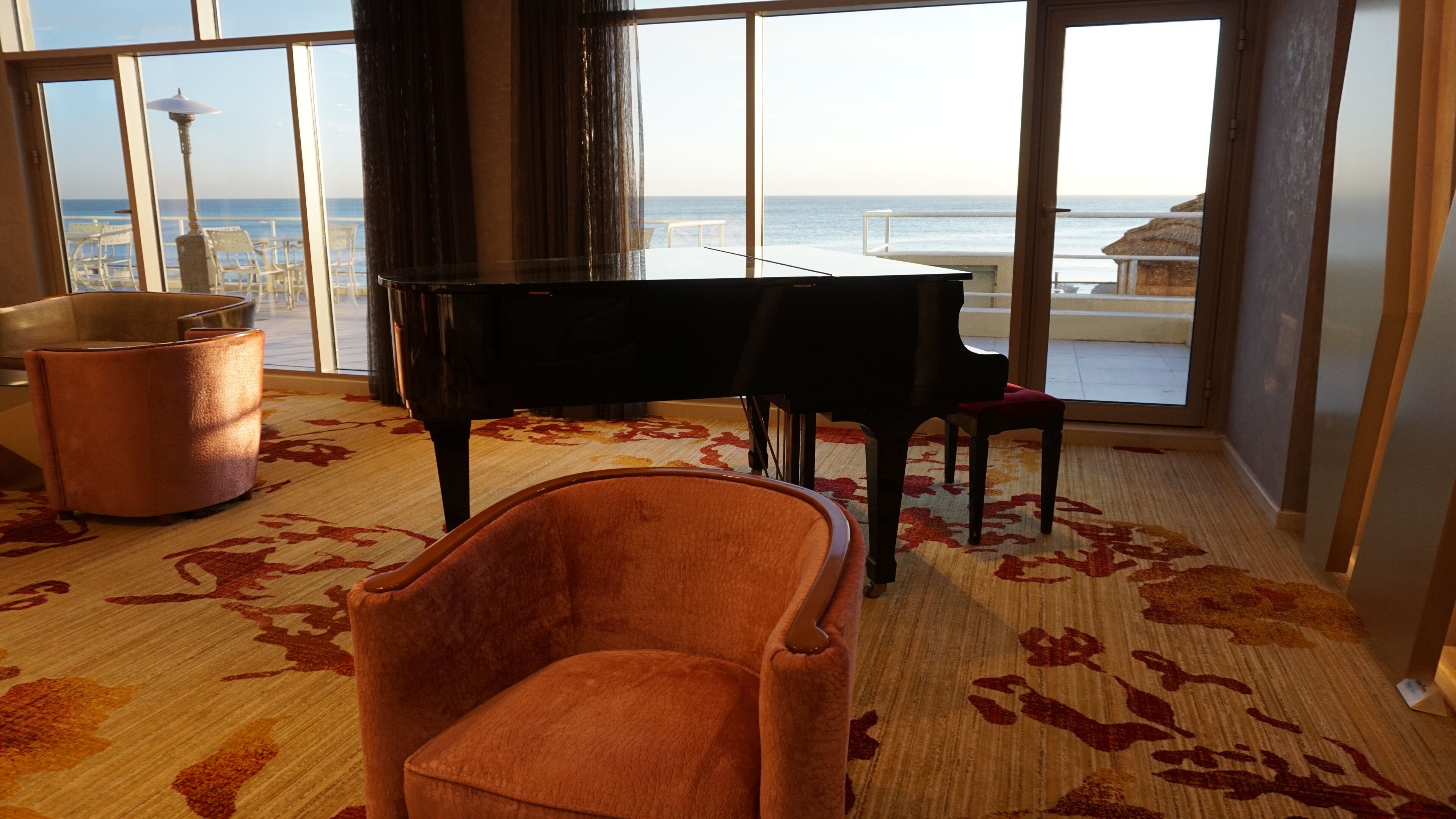 Al Kout Beach Hotel 3*