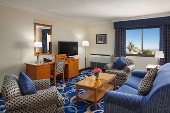 Radisson Blu Hotel Yanbu 3*