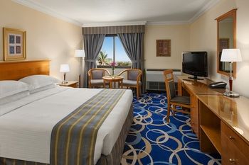 Radisson Blu Hotel Yanbu 3*