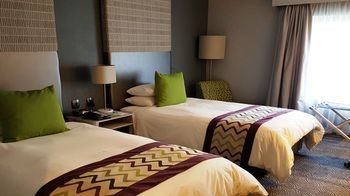 Holiday Inn Johannesburg Airport by IHG 4*