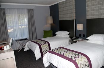 Holiday Inn Johannesburg Airport by IHG 4*