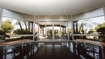 Holiday Inn Johannesburg Airport by IHG 4*