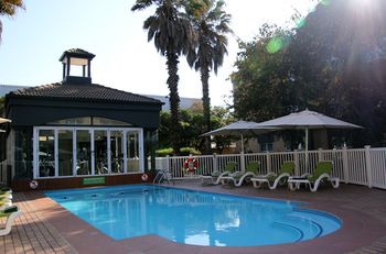 Holiday Inn Johannesburg Airport by IHG 4*
