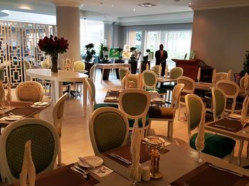 Holiday Inn Johannesburg Airport by IHG 4*