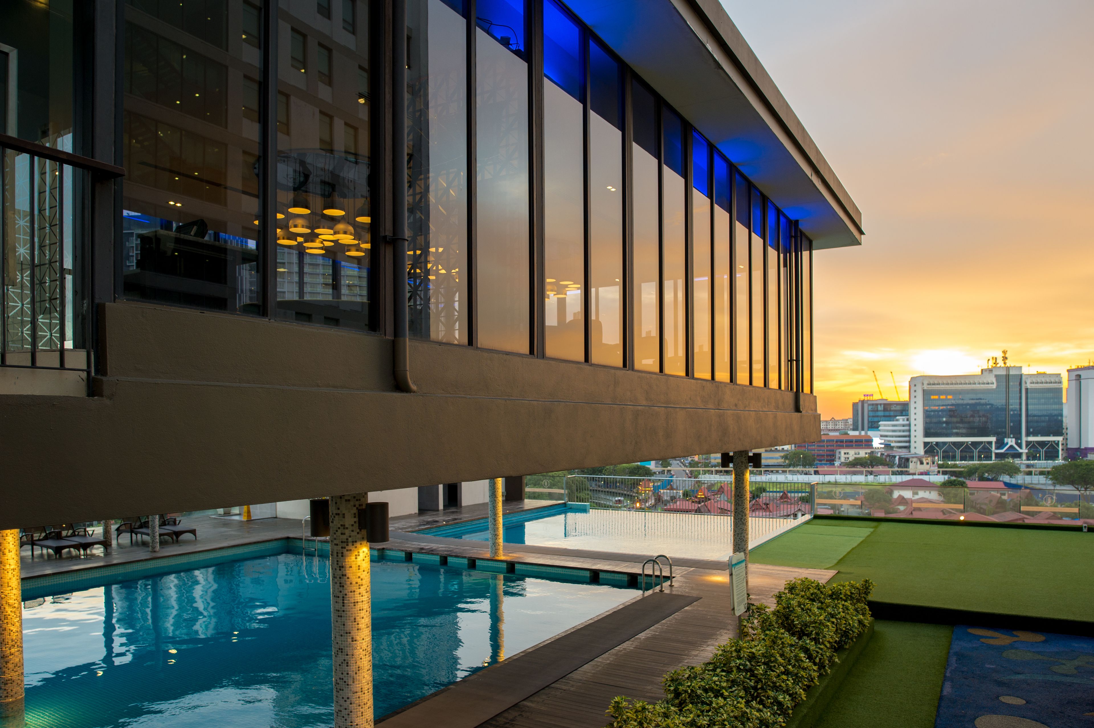 The Pines Melaka 4*