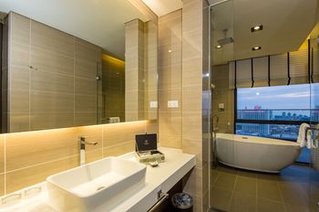 The Pines Melaka 4*