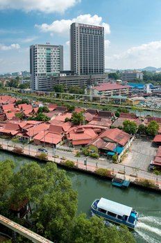 The Pines Melaka 4*