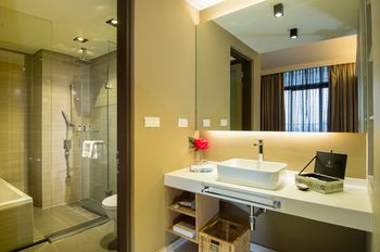 The Pines Melaka 4*
