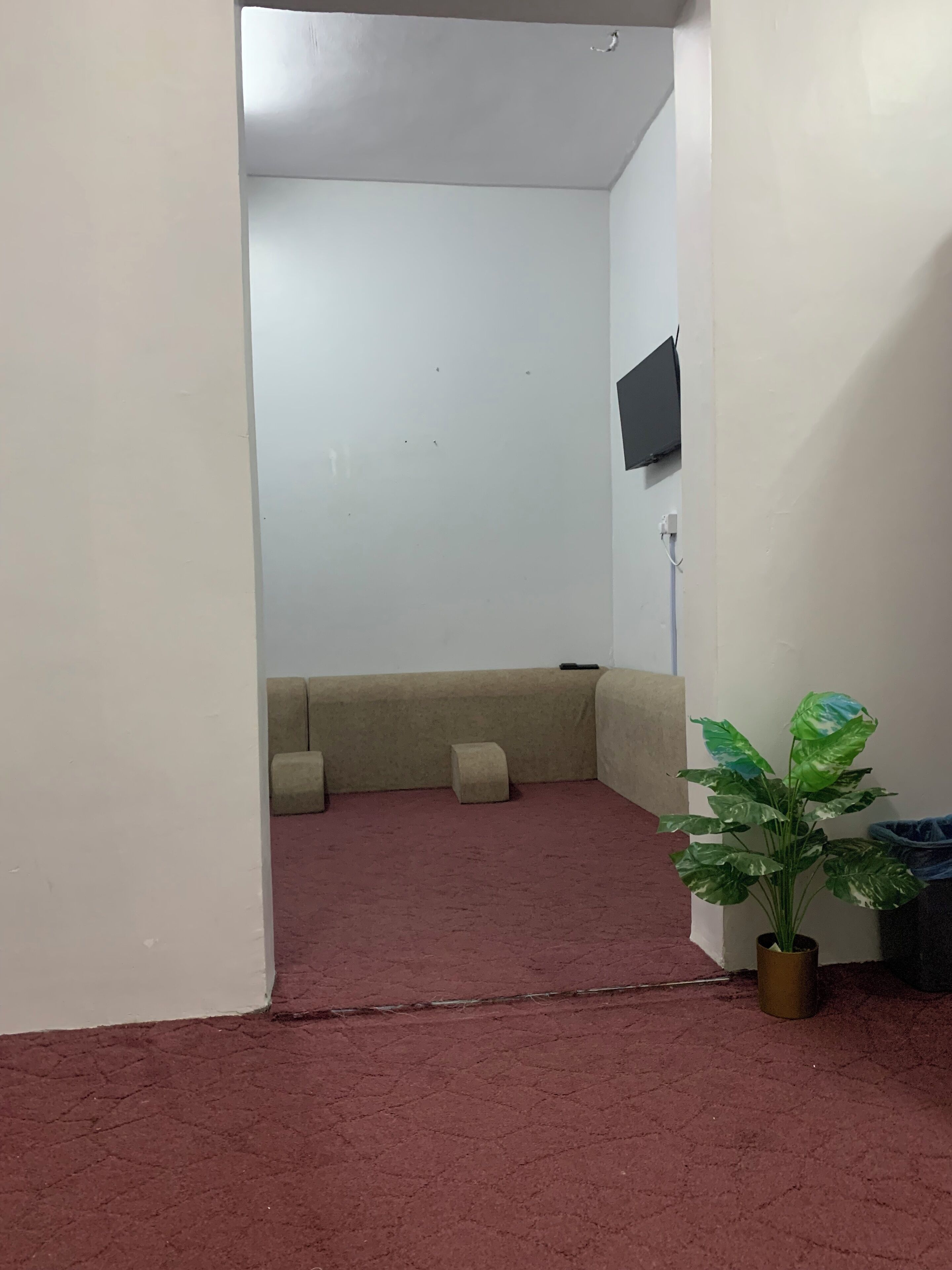 Lina hotel 0*