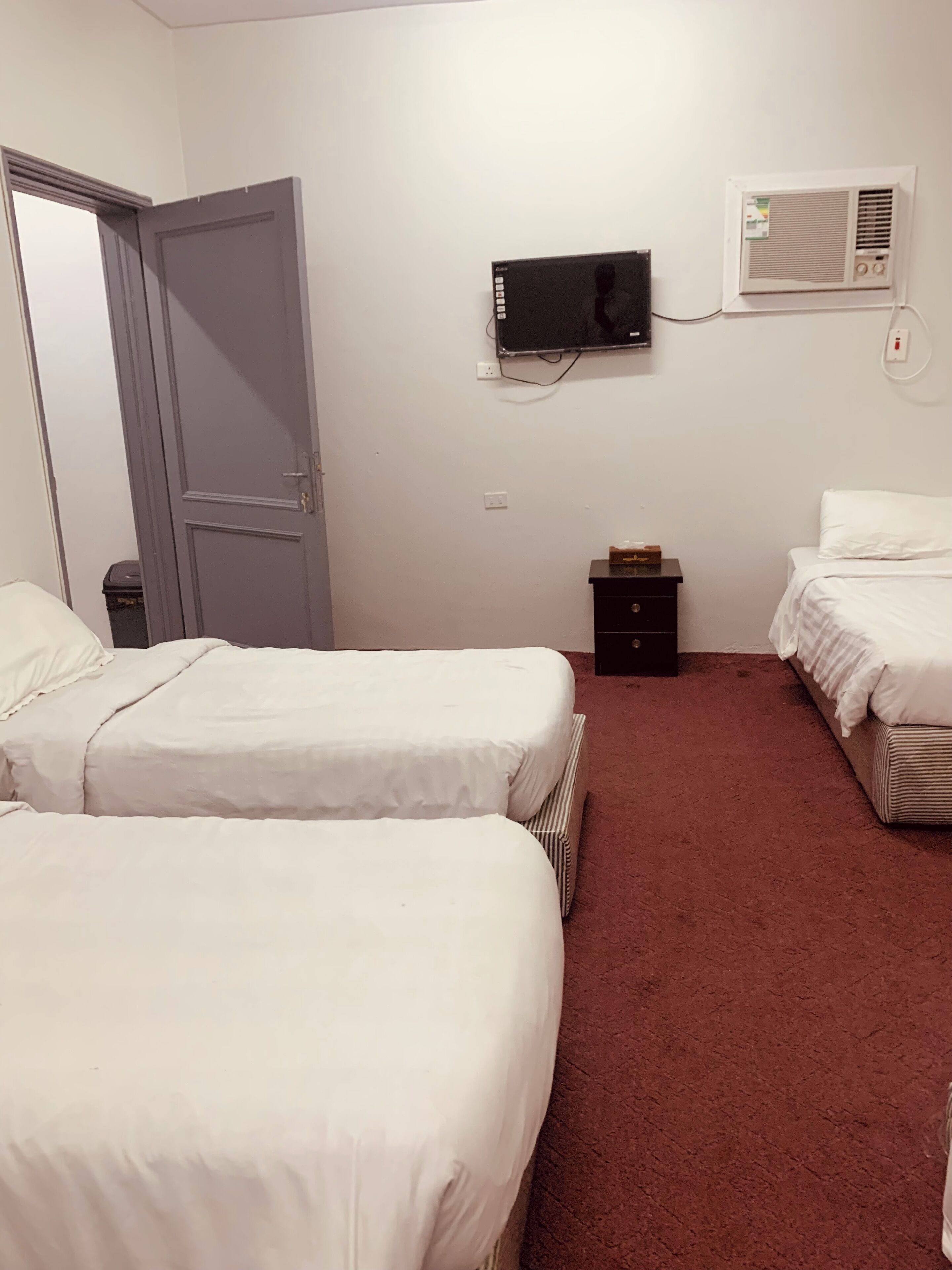 Lina hotel 0*