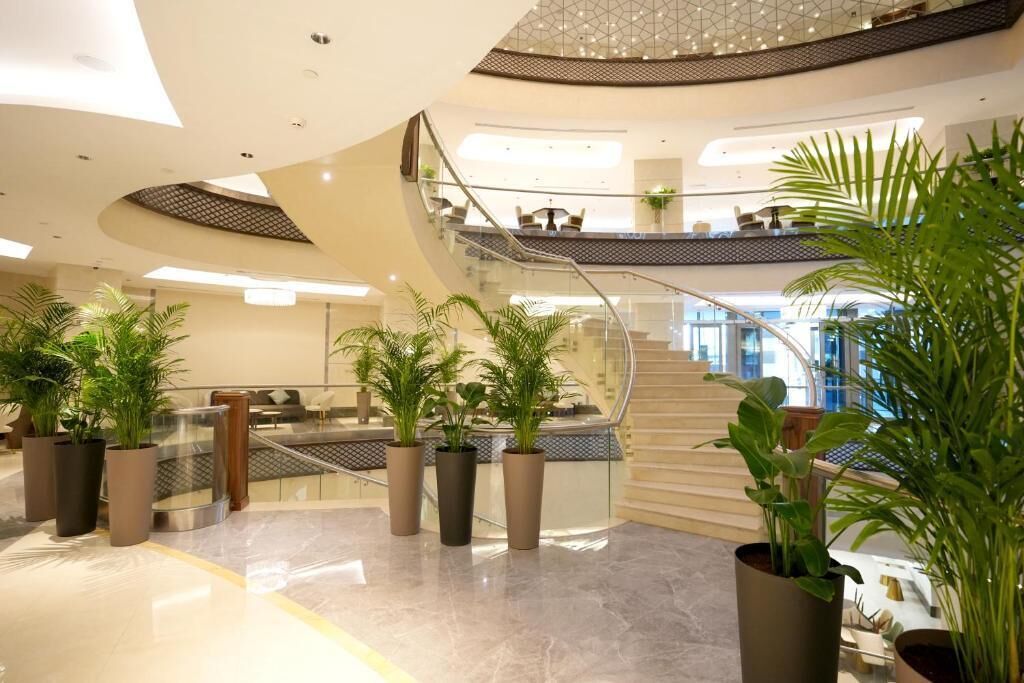 Peninsula Worth Hotel 0*