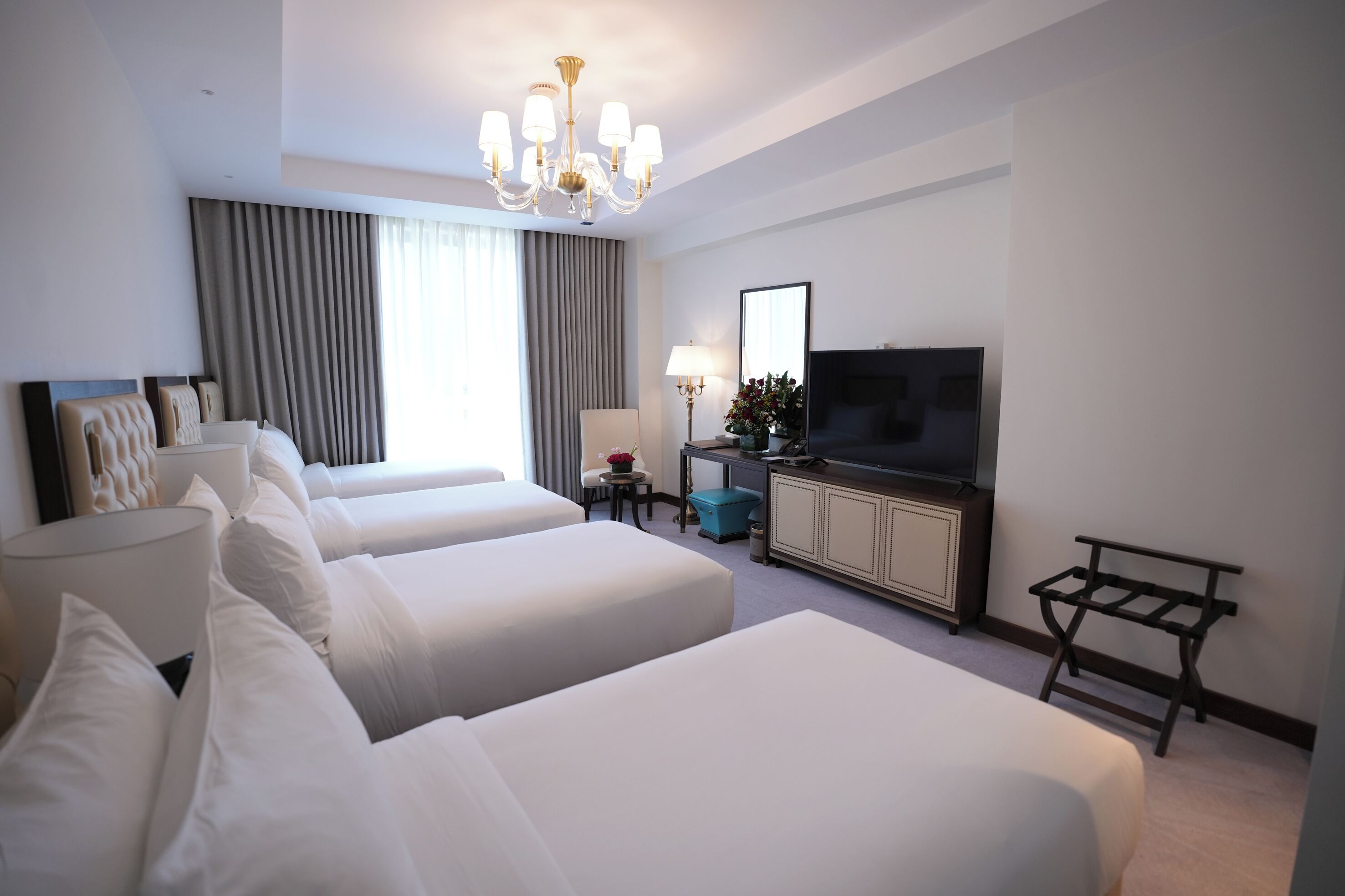 Peninsula Worth Hotel 0*