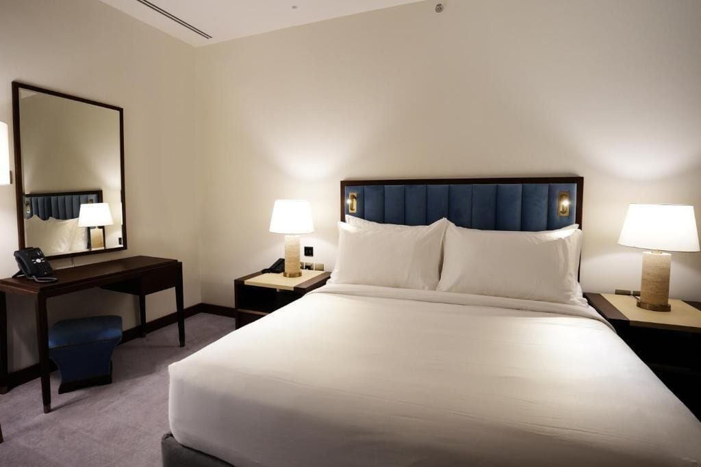 Peninsula Worth Hotel 0*