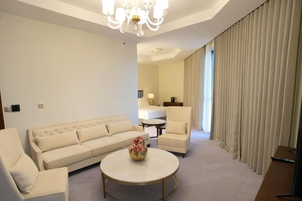 Peninsula Worth Hotel 0*