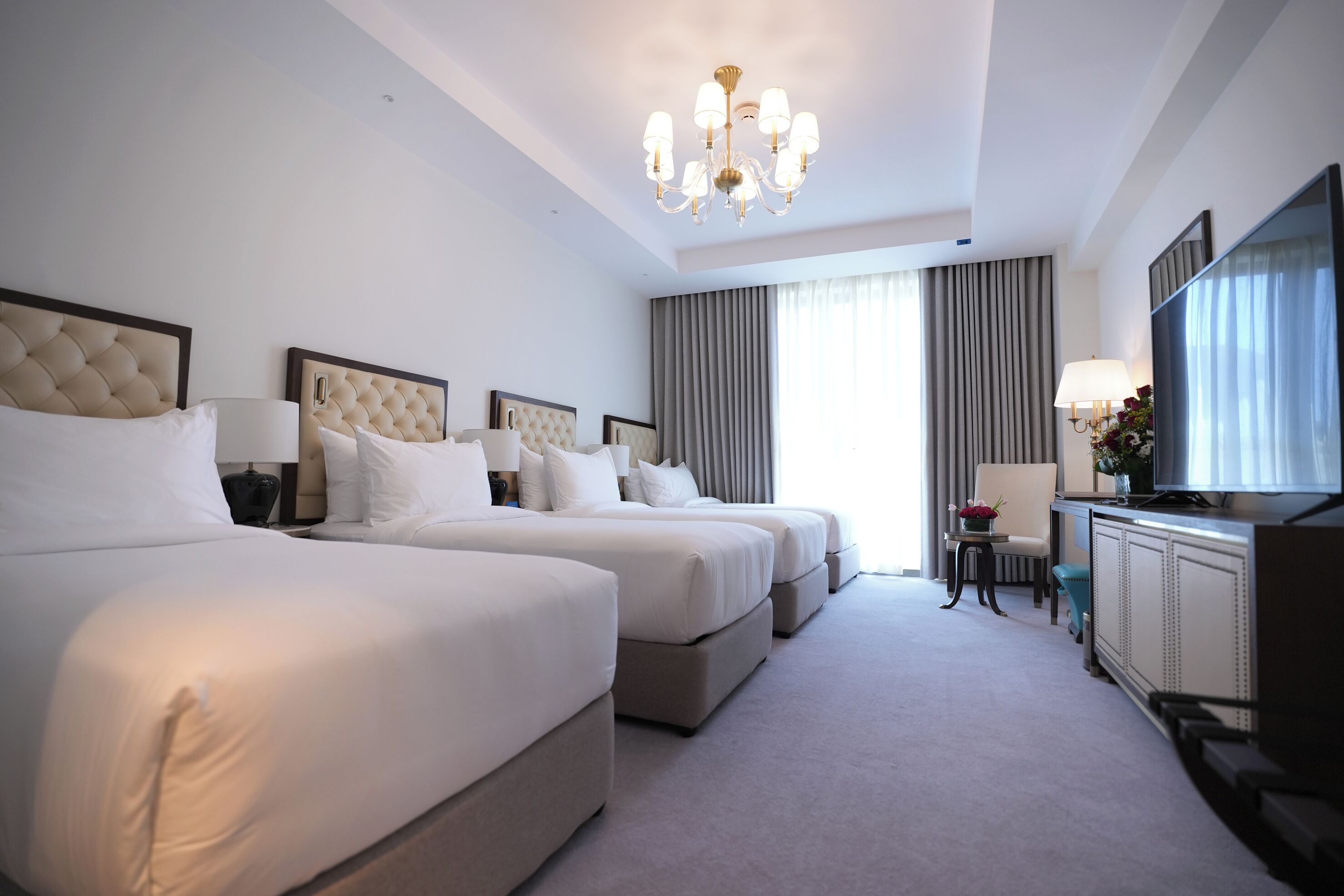 Peninsula Worth Hotel 0*