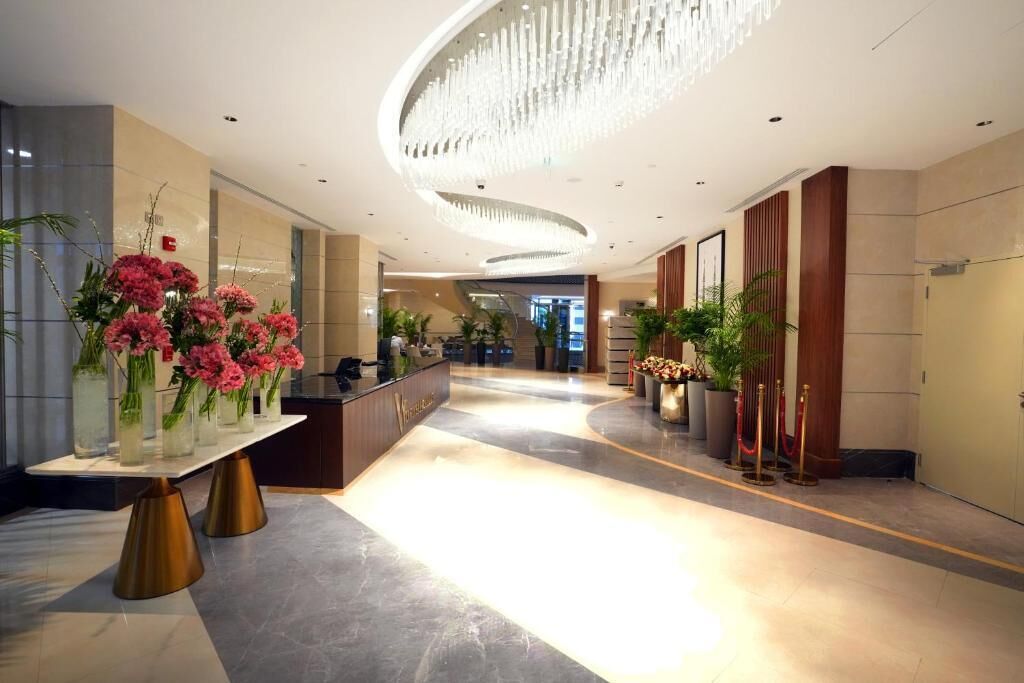 Peninsula Worth Hotel 0*