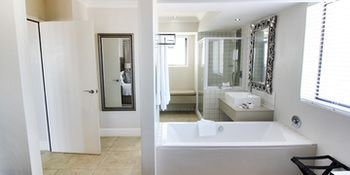 Harbour House Hotel 5*