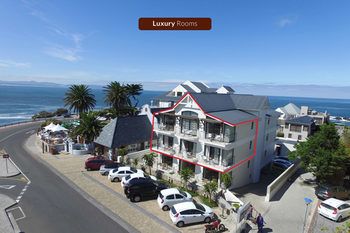 Harbour House Hotel 5*
