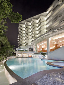Dorsett Grand Labuan 5*