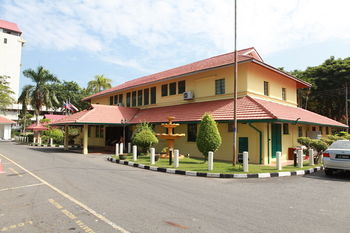 Dorsett Grand Labuan 5*