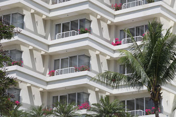Dorsett Grand Labuan 5*