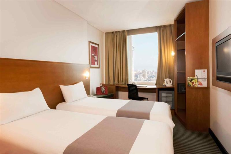 ibis Kuwait Salmiya 4*